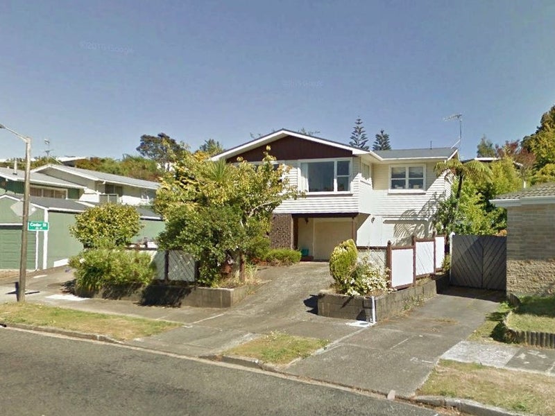 57 Cedar Street, Maungaraki, Lower Hutt - Carousel 1