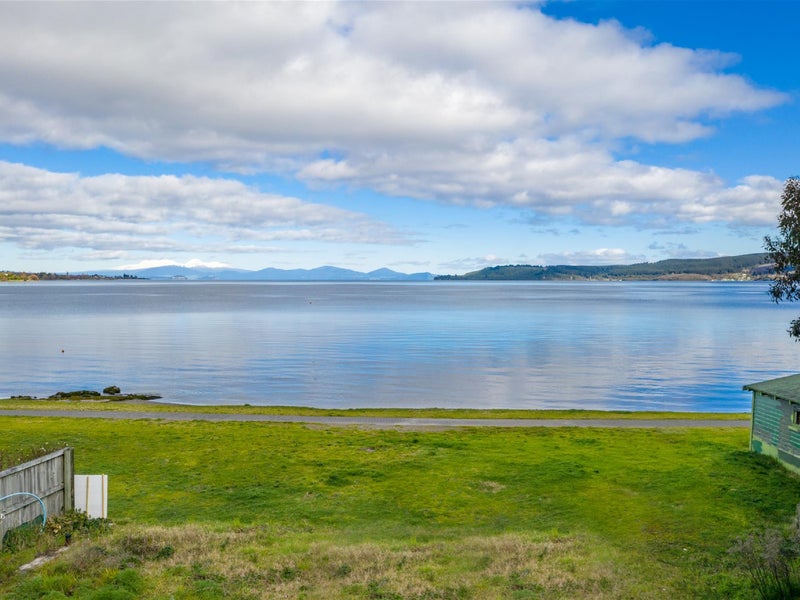 175B Lake Terrace, Hilltop, Taupo - Carousel 1