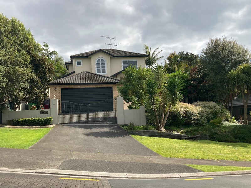 6 Blue Heron Rise, Stanmore Bay , Auckland - Carousel 1