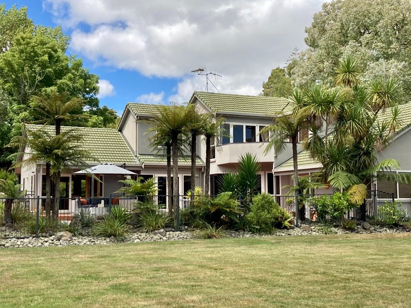 49C Riverglade Drive, Tamahere, Hamilton - Carousel 1