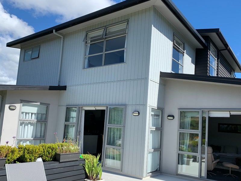 91 Kirton Drive, Riverstone Terraces, Upper Hutt - Carousel 1