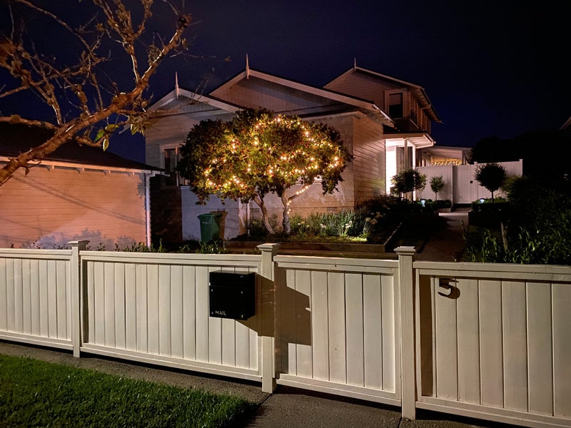 5 Fairfax Avenue, Northcote, Auckland - Carousel 1
