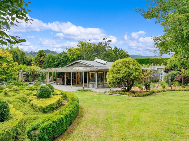 46 Maunder Road, Whakatane - Carousel 1