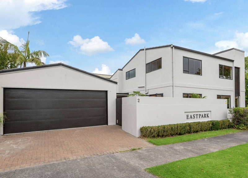 2 Puma Drive, Golflands, Auckland - Carousel 1