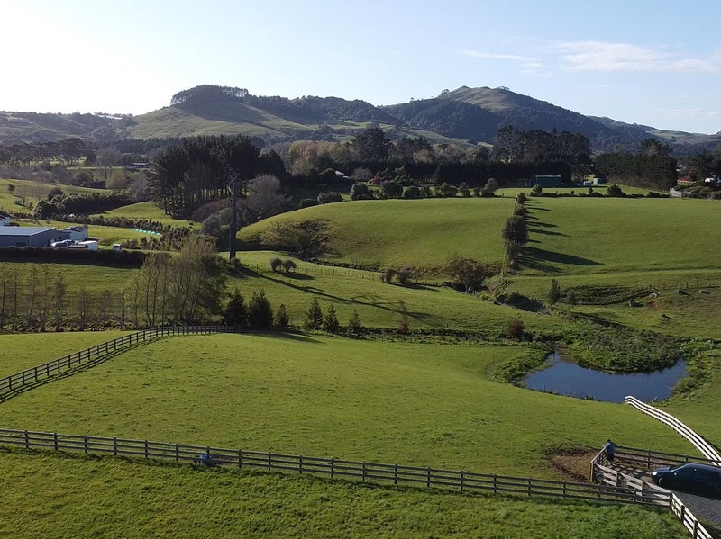 81B Dean Road, Pokeno - Carousel 1