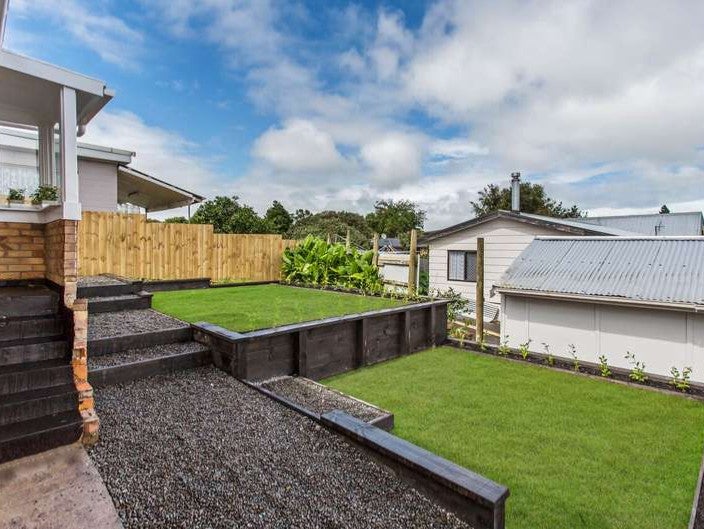 1/46 Thomas Road, Mangere, Auckland - Carousel 1