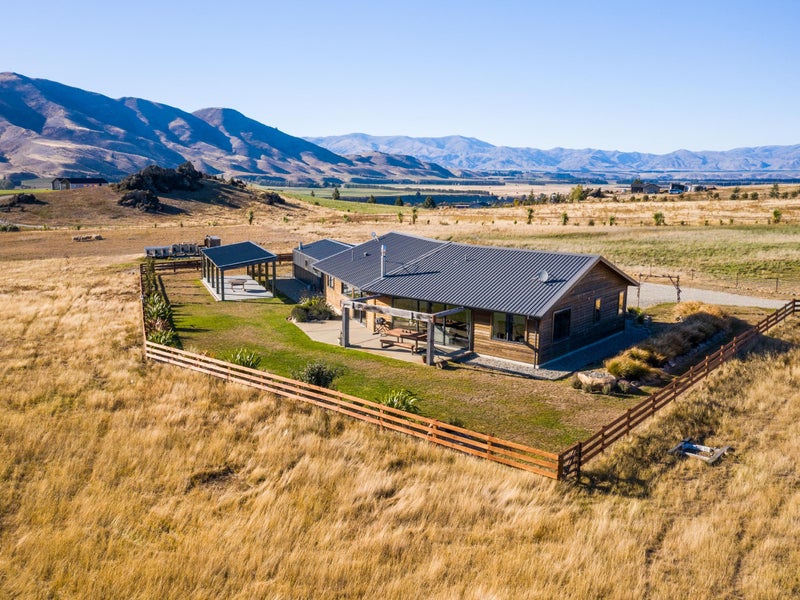 176 Queensberry Terrace, Queensberry - Carousel 1