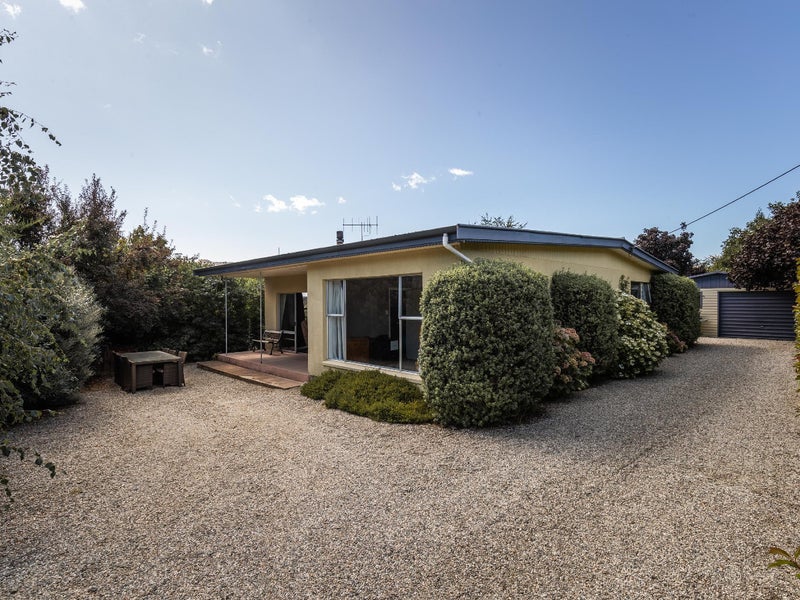 81 Hopkins Street, Cromwell - Carousel 1