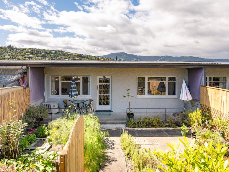 25 Golf Road, Tahunanui, Nelson - Carousel 1