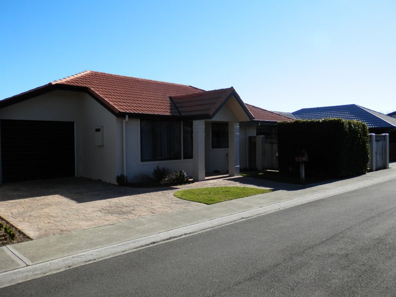 3 Pepper Tree Way, The Wood, Nelson - Carousel 1