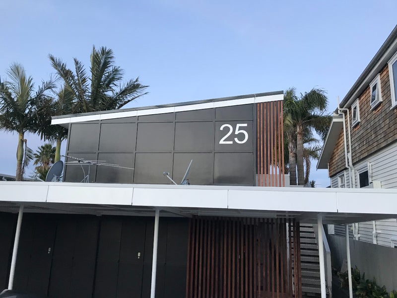 10/25 Wallace STreet, Herne Bay, Auckland - Carousel 1