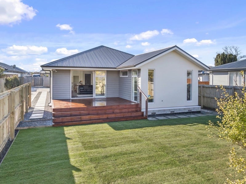 63 Ottawa Road, Wainoni, Christchurch - Carousel 1