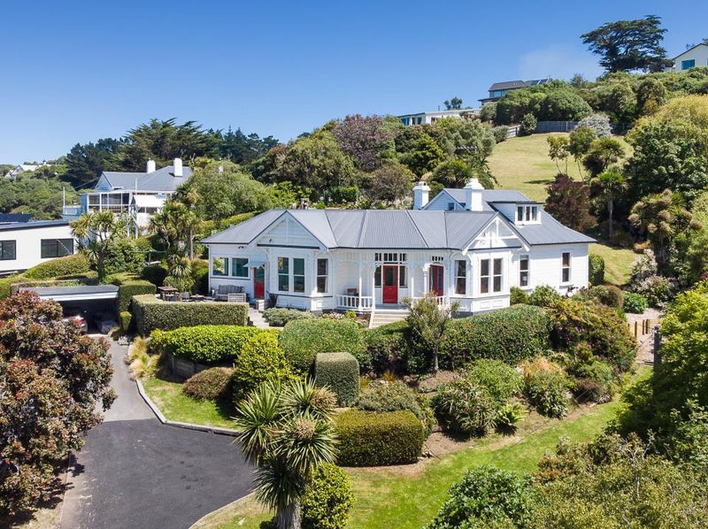 121 Cliffs Road, Saint Clair, Dunedin - Carousel 1