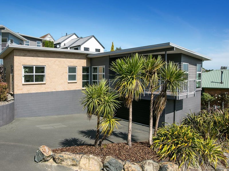 190 Somerville Street, Shiel Hill, Dunedin - Carousel 1