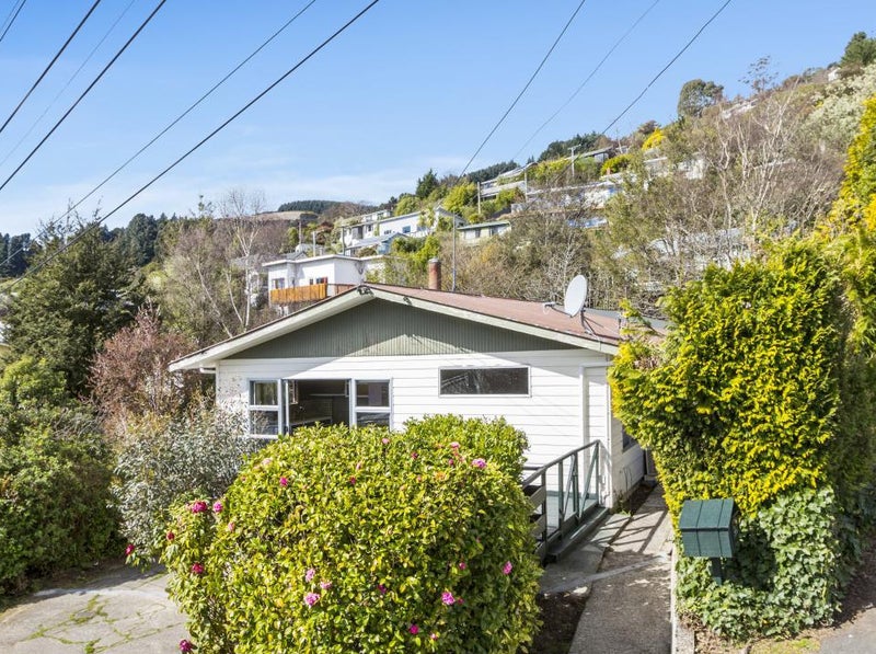 35A Calder Avenue, North East Valley, Dunedin - Carousel 1