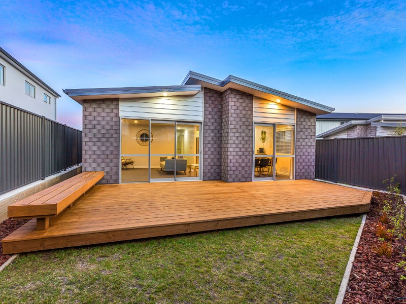 18 Taiko Place, Kenepuru, Porirua - Carousel 1