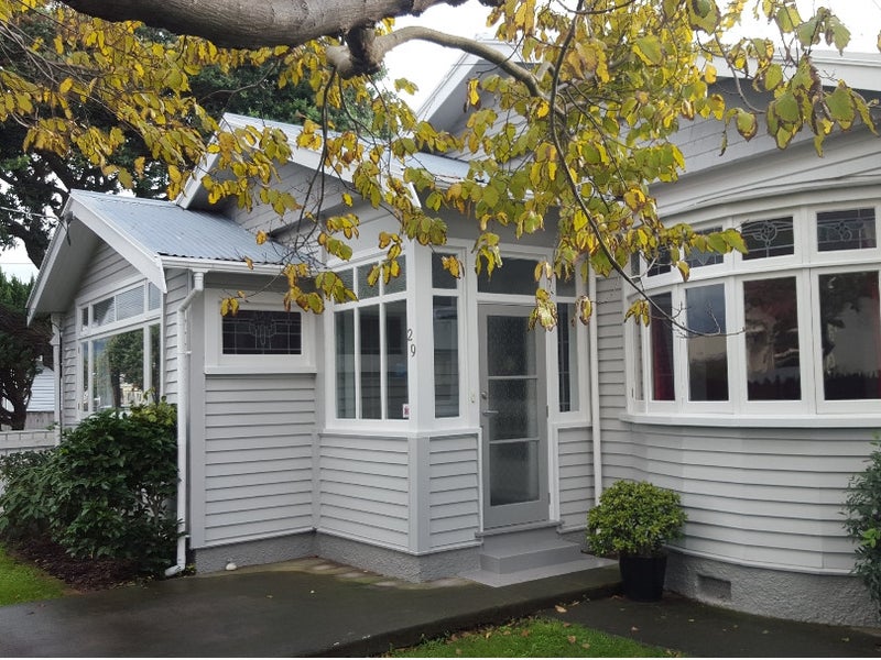 1/29 Elizabeth Street, Petone, Lower Hutt - Carousel 1