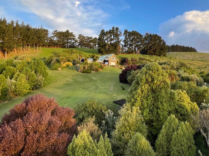 34 Gorman Street, Macandrew Bay, Dunedin - Carousel 1