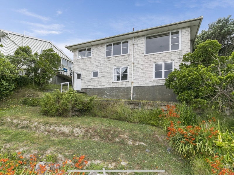 39 Turville Crescent, Newlands, Wellington - Carousel 1