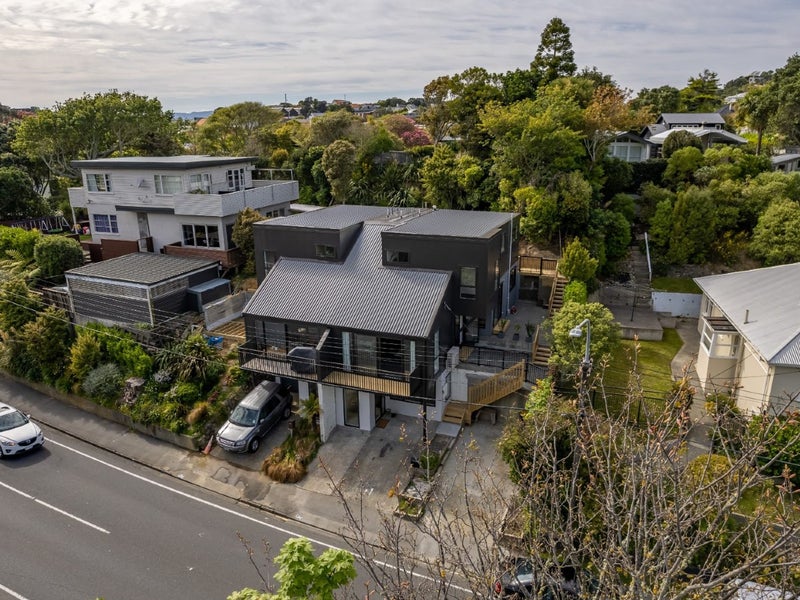21A Cockayne Road, Khandallah, Wellington - Carousel 1