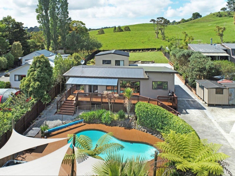 14 Opanuku Road, Henderson Valley, Auckland - Carousel 1