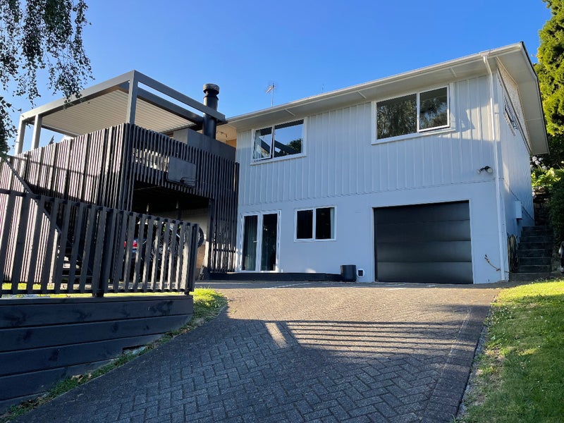 11 Emily Place, Bellevue, Tauranga - Carousel 1