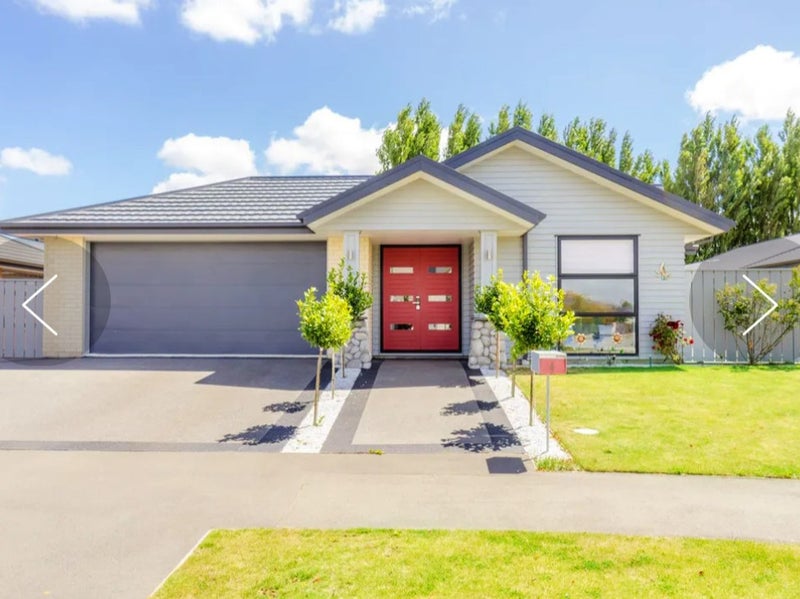 4 Malachy Grove, Aidanfield, Christchurch - Carousel 1