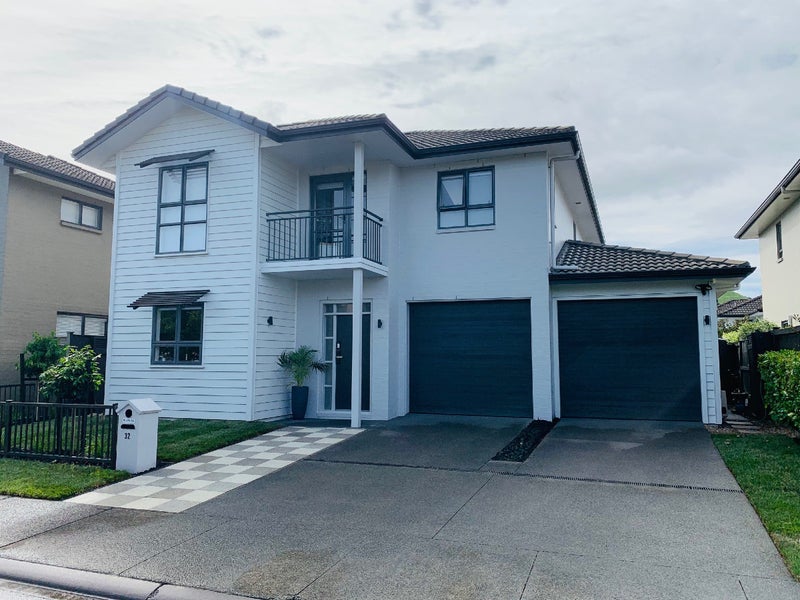 32 Briody Terrace, Stonefields, Auckland - Carousel 1