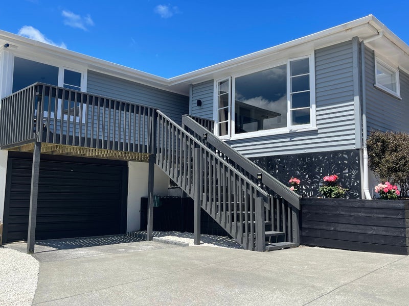 16B Rose Street, Ranui, Porirua - Carousel 1