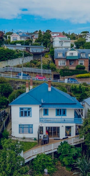 51 Easther Crescent, Kew, Dunedin - Carousel 1