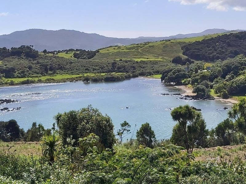 5 Powells Road, Cable Bay, Cable Bay - Carousel 1