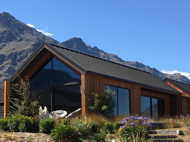 11 Cunninghams Drive, Jacks Point, Queenstown - Carousel 1