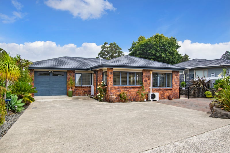 4 Noone Close, Onerahi, Whangarei - Carousel 1