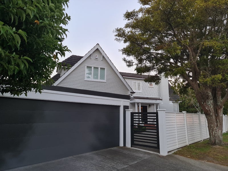 47 Totara Crescent, Woburn, Lower Hutt - Carousel 1