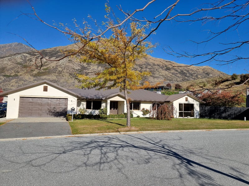 42 Onslow Road, Lake Hayes, Queenstown - Carousel 1