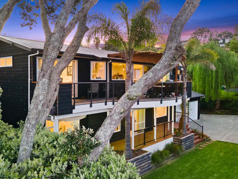 99 Churchill Road, Murrays Bay, Auckland - Carousel 1