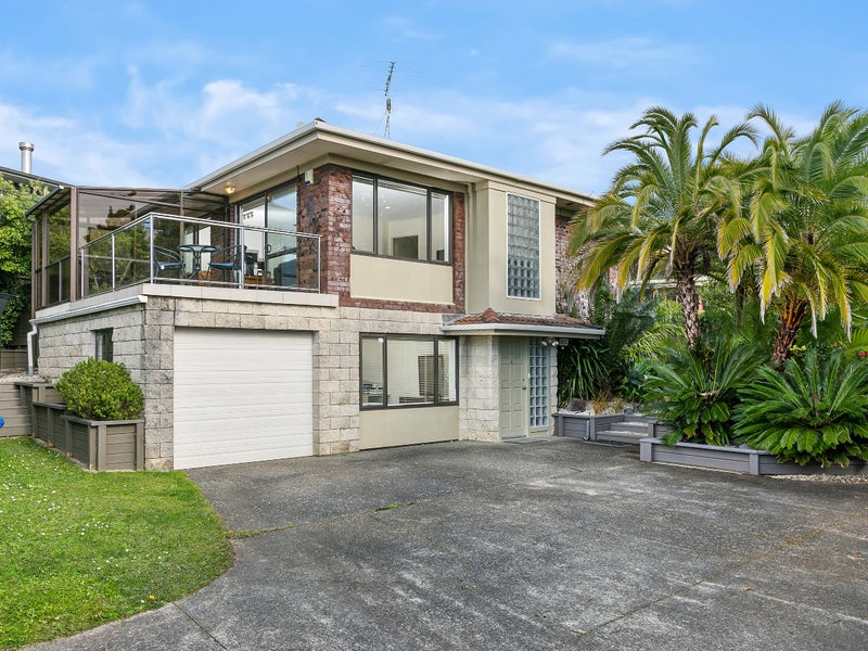 1/130 Churchill Road, Rothesay Bay, Auckland - Carousel 1