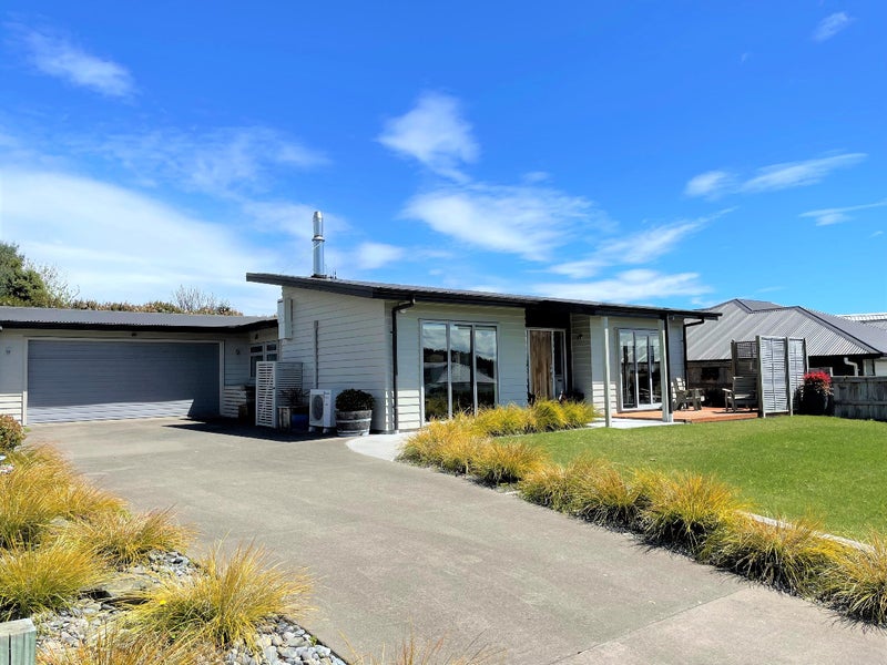 25 Victoria Street, Richmond Heights, Taupo - Carousel 1