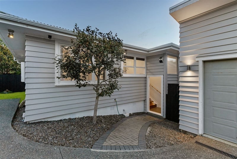 10A Beatrice Avenue, Hillcrest, Auckland - Carousel 1