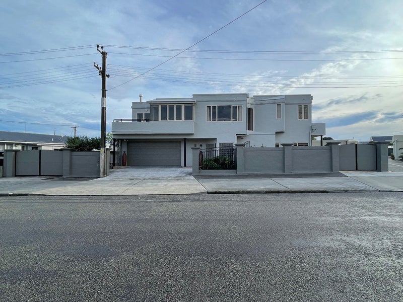 2 James Street, Westshore, Napier - Carousel 1