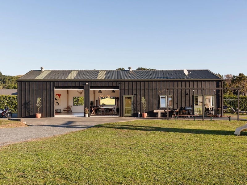 245A Muriwai Valley Rd, Muriwai Valley - Carousel 1