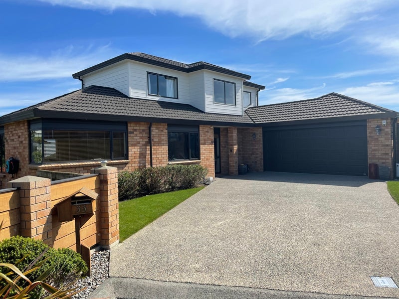 35 Saint Ives Drive, Camborne, Porirua - Carousel 1