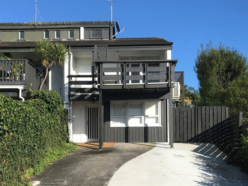 34D Arthur Street, Ponsonby, Auckland - Carousel 1