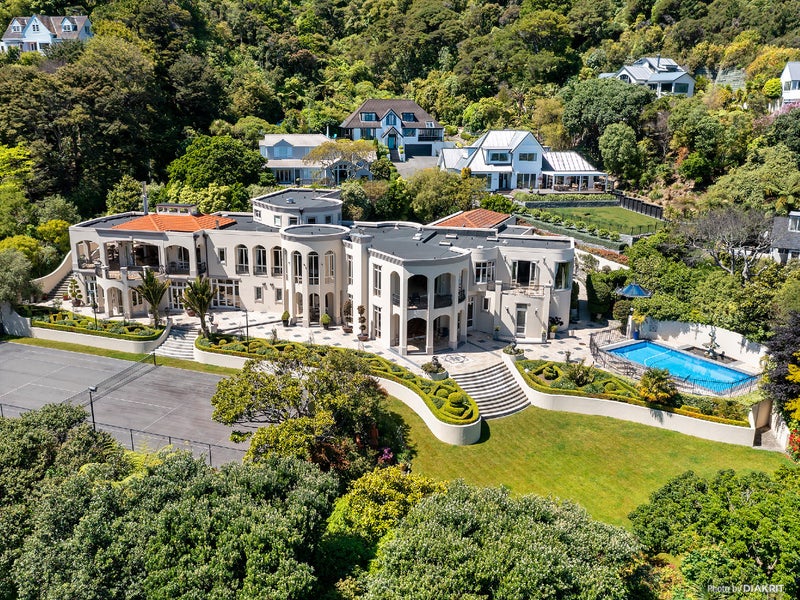 114 Cheviot Road, Lowry Bay, Lower Hutt - Carousel 1