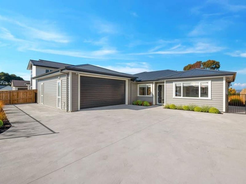 80 Huka Heights Drive, Rangatira Park, Taupo - Carousel 1