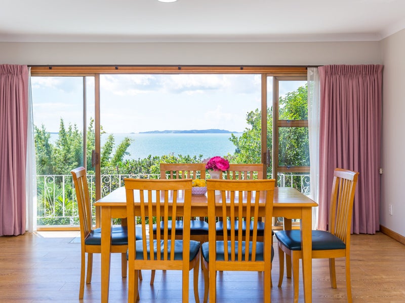 122 Pah Road, Cockle Bay, Auckland - Carousel 1