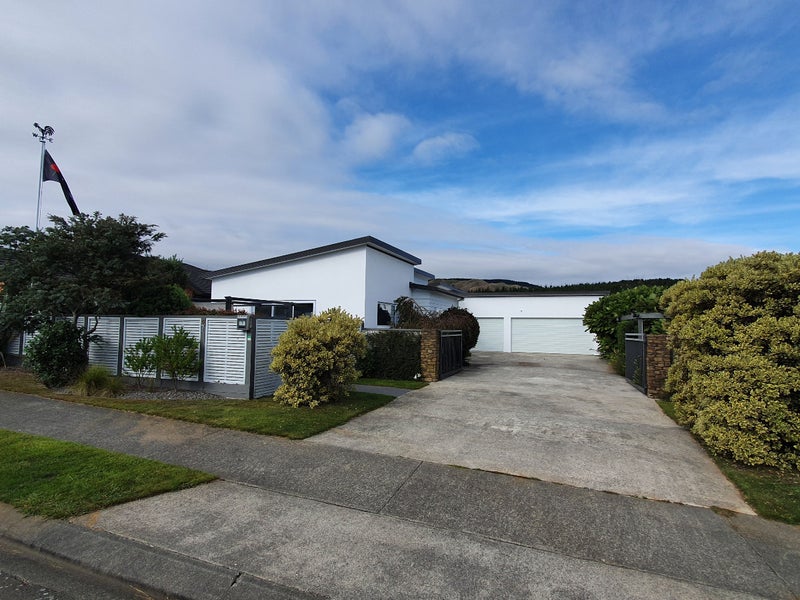 7 Pukemere Way, Pukerua Bay, Porirua - Carousel 1