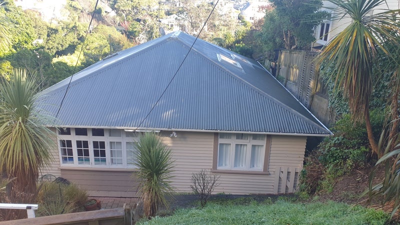 20 Fernhill Terrace, Wadestown, Wellington - Carousel 1