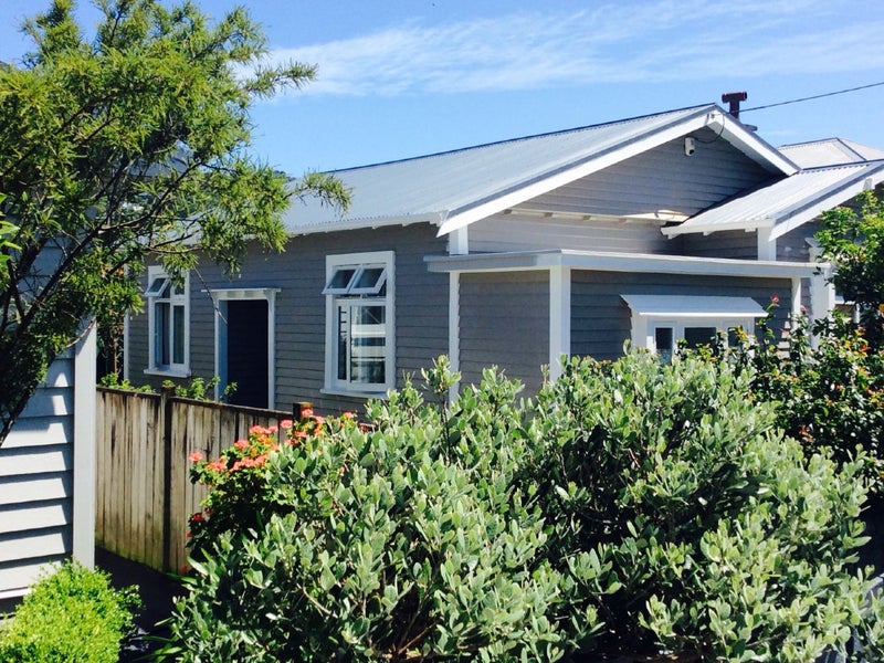 153 Cuba Street, Petone, Lower Hutt - Carousel 1