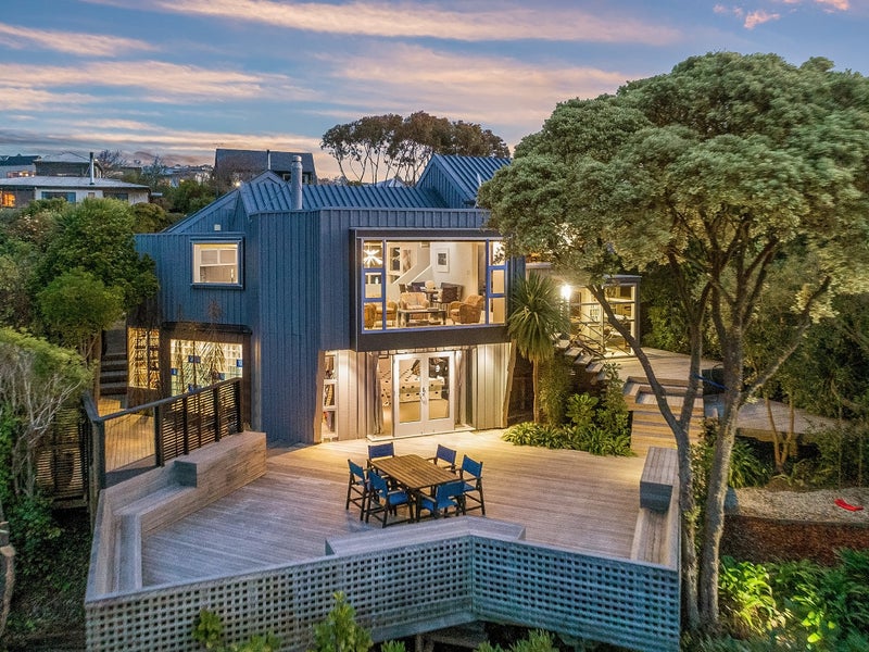 63 Santa Maria Avenue, Mount Pleasant, Christchurch - Carousel 1